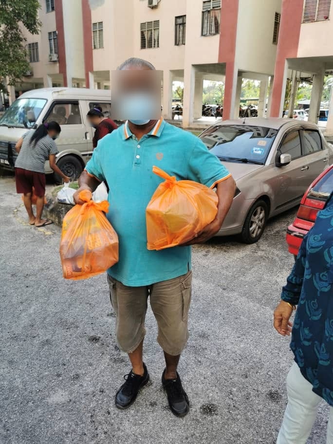Helping The Poorest Of The Poor in Kapar & Klang