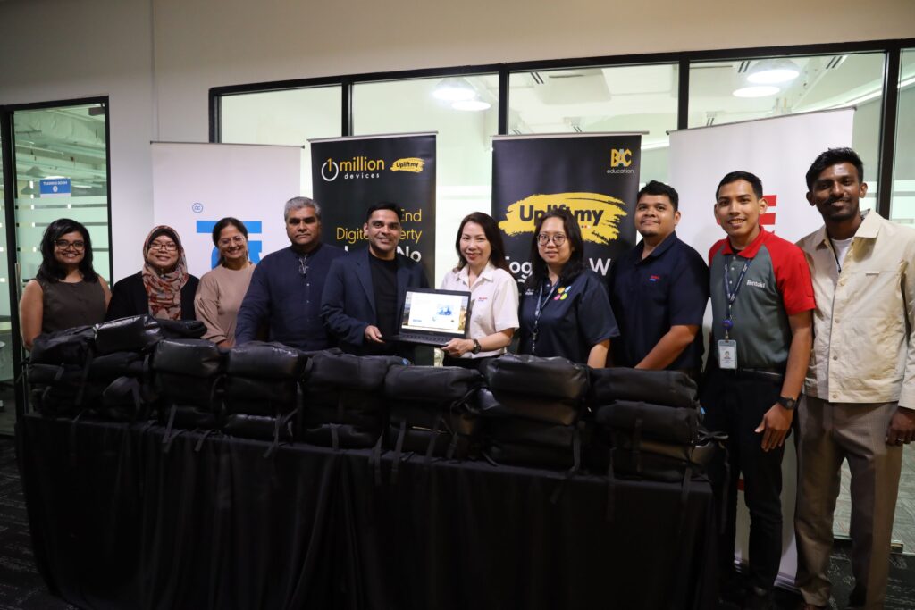 Rentokil Initial Supports UPLIFT’s 1MillionDevices Initiative with 40 Refurbished Laptops